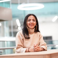 Negin Arekhloo Email