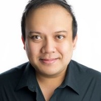 Inside Broadway Employee Jay Paranada's profile photo