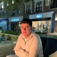 PureLand Real Estate Employee Yovani Leon's profile photo