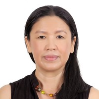 Thuy Ngo Email
