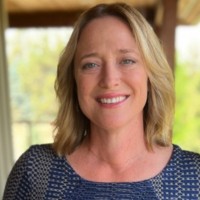 Email e telefono di Kira Kelley