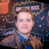 Victor Lavenère Email