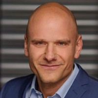 Thomas Brandt Email