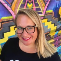 Vicky Dean Email & Phone Number