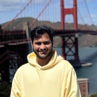 UCI Digital Learning Lab Employee Avi Tewari's profile photo