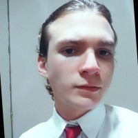Vinícius Alvarenga Email