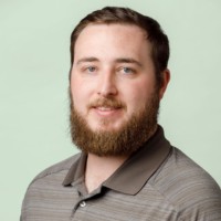 Lumineo Signs Employee Tyler Neufeld's profile photo