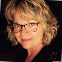 Prisme Technologies Employee Suzanne Mitchell's profile photo