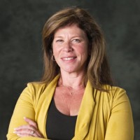 Metro Walls Employee Risa I's profile photo