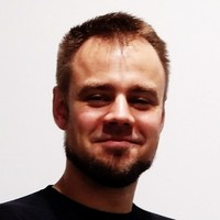 Łukasz Jabłoński Email