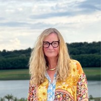 Sarah Darling Email & Phone Number