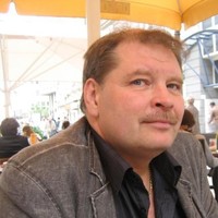 Micke Öberg Email