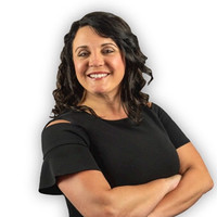 My Place Hotels of America Employee Sarah Dinger's profile photo