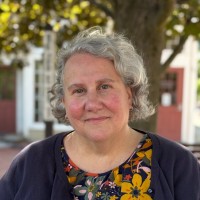 Lakes Region Community College Employee Dina Karlon's profile photo