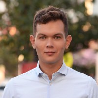 Rove Employee Artem Bulatov's profile photo