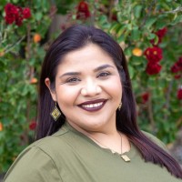 Iris Castillo Email & Phone Number