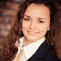 Nadine Heldmann Email