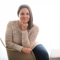 Lindsay Titus Email & Phone Number