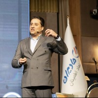 Maadiran Employee Alborz Elhamian's profile photo