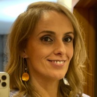 Marta Costa Email