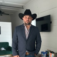VERSALIFT Employee Benjamin Bavas's profile photo
