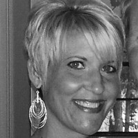 SalonCentric - A Division of L'Oreal USA Employee Lori Schoen's profile photo