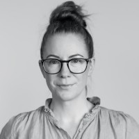 Johanna Amrén Email