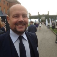 Angus McKenzie Email & Phone Number