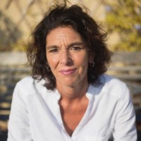 Isabelle Joos Email