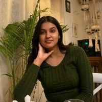 CREW Employee Mansi Chauhan's profile photo