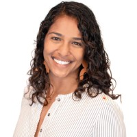 Handshake Employee Nisreen H.'s profile photo