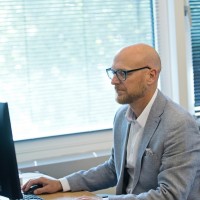 Firstxtra Financial Services Ltd Employee Chris Hall's profile photo