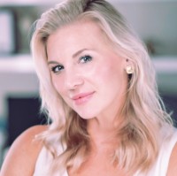 Carrie Bailey Email & Phone Number