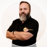 GoSolr Employee Dylan Reeves's profile photo