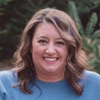 Lisa Dobie Email & Phone Number