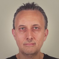 Michel Simons Email