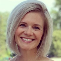 Deutsch Family Wine & Spirits Employee Lindsay Topp's profile photo