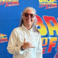 Julia Petersen Email & Phone Number