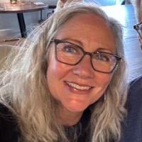 Redwood High School, TUHSD Employee Tara Taupier's profile photo