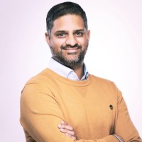 New Scientist Employee Viren Vadgama's profile photo