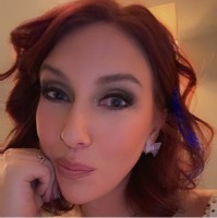 Amanda Brooks Email & Phone Number