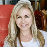 SHEARS & WINDOW, INC. Employee Erin Scarabosio's profile photo