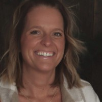 Cassandra Stark Email & Phone Number