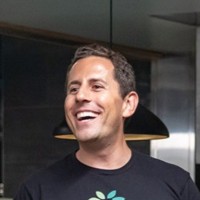 Fusion Foods Group Employee Jonathan Ostroff's profile photo