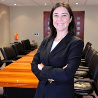 Sandra Holme Email & Phone Number