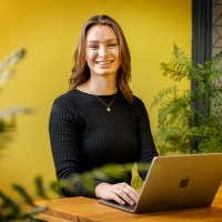 Bureau Tint, met aandacht Employee Dionne Deneer's profile photo