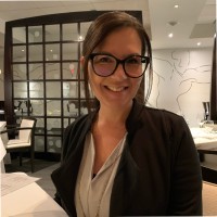 Rexall Pharmacy Group Ltd. Employee Lili Hong's profile photo