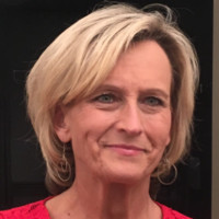Connie Mathis