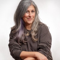 Michelle Hinz Email & Phone Number