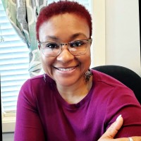 Quyona R. Email
